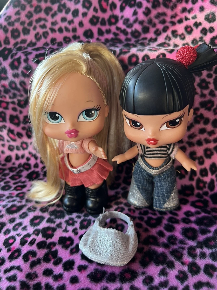 Y2K Bratz Babyz Baby Cloe And Jade 5 Doll Figure MGA Vintage