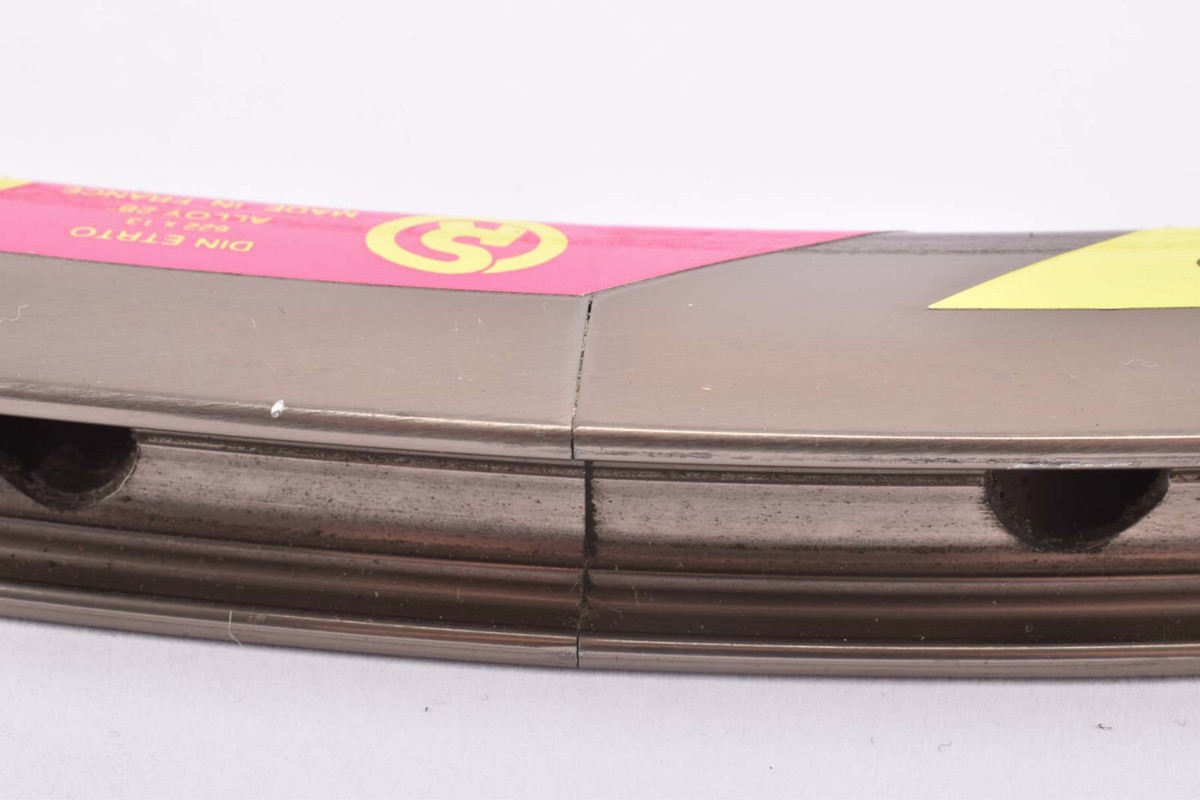 Jante Rigida DP 18 700C Bronze Anodisé 28/622mm 18 Trou – NOS Vélo Course