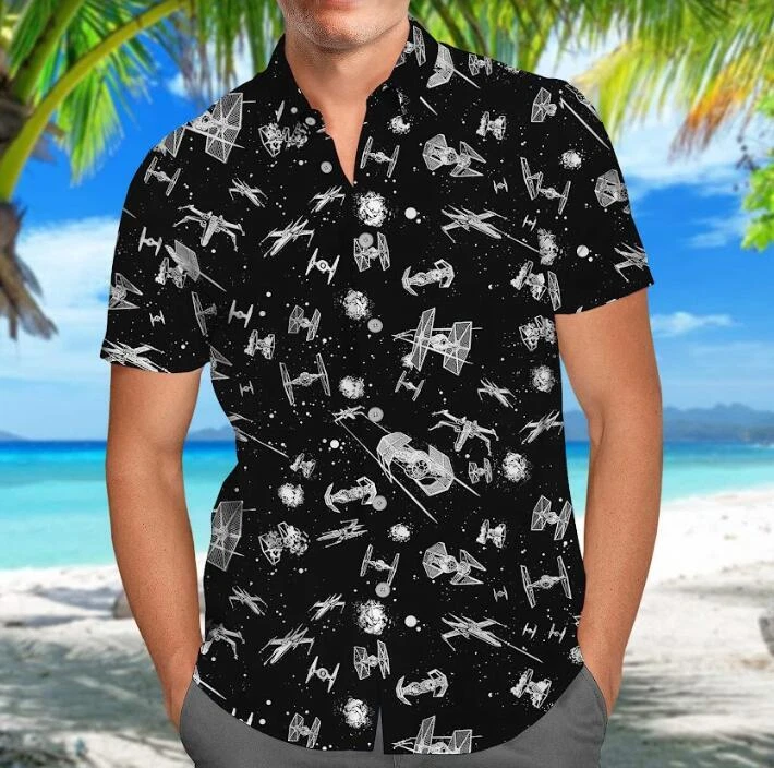 Short sleeve patterned store button up