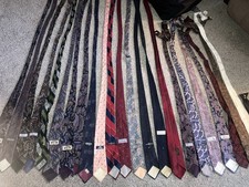 Mixed Lot Of 24 Men  s Neck Ties
