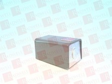 HONEYWELL R8093A-1008-1 / R8093A10081 (NEW IN BOX)