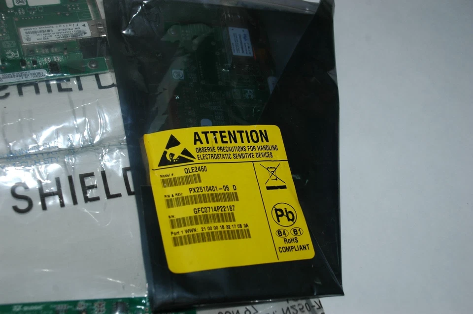 3 QLogic QLE2460 PX2510401-06 2 Used 1 New Old Stock PCI-E (A1) - Image 3 of 3