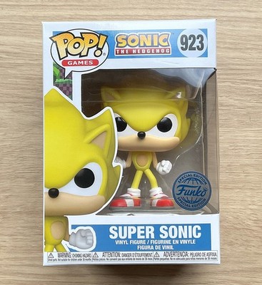 Funko Pop Games Sonic The Hedgehog Super Sonic #923 + Free Protector