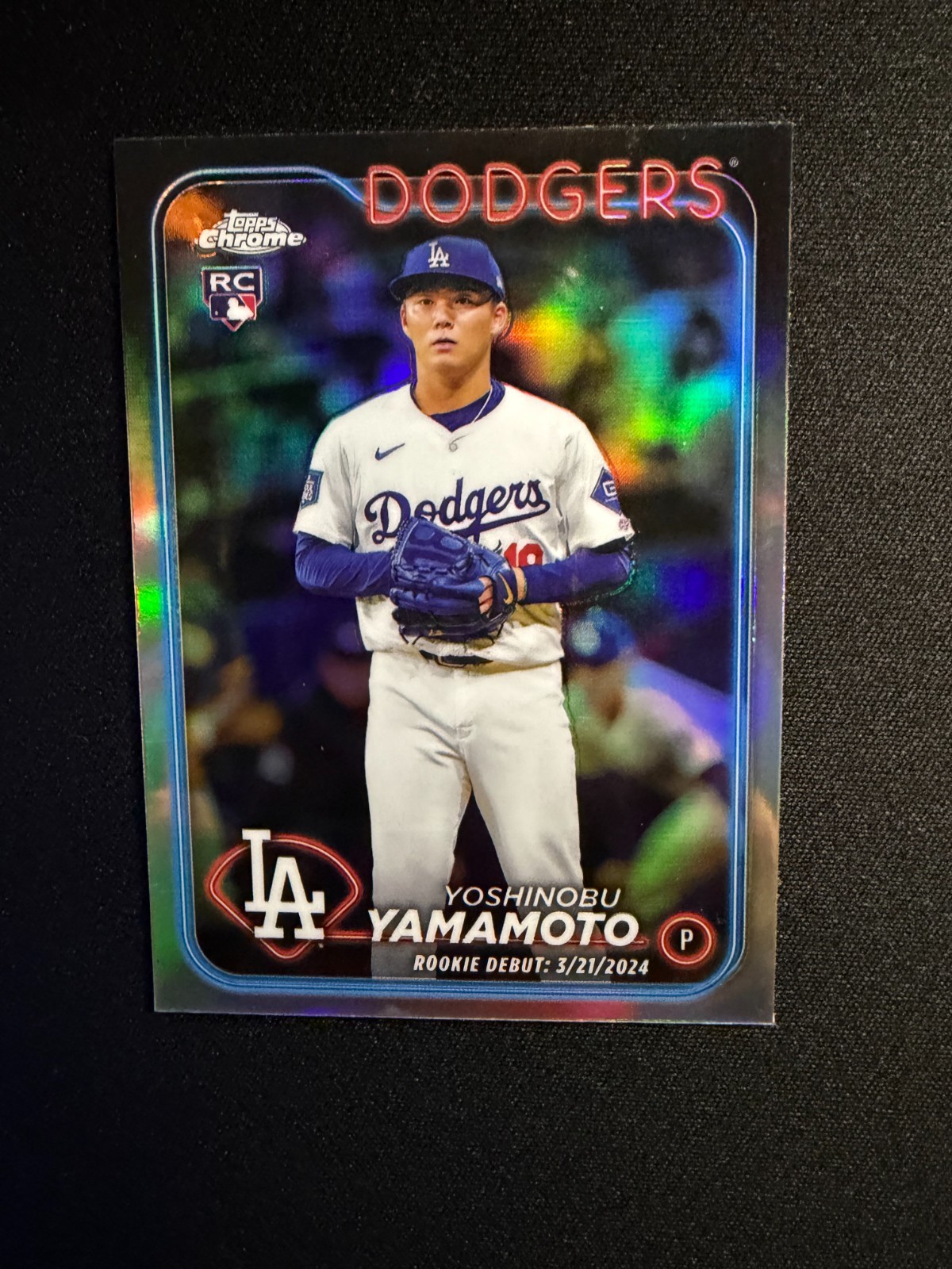 2024 Topps Chrome Update Yoshinobu Yamamoto Rookie Debut Refractor RC #USC108
