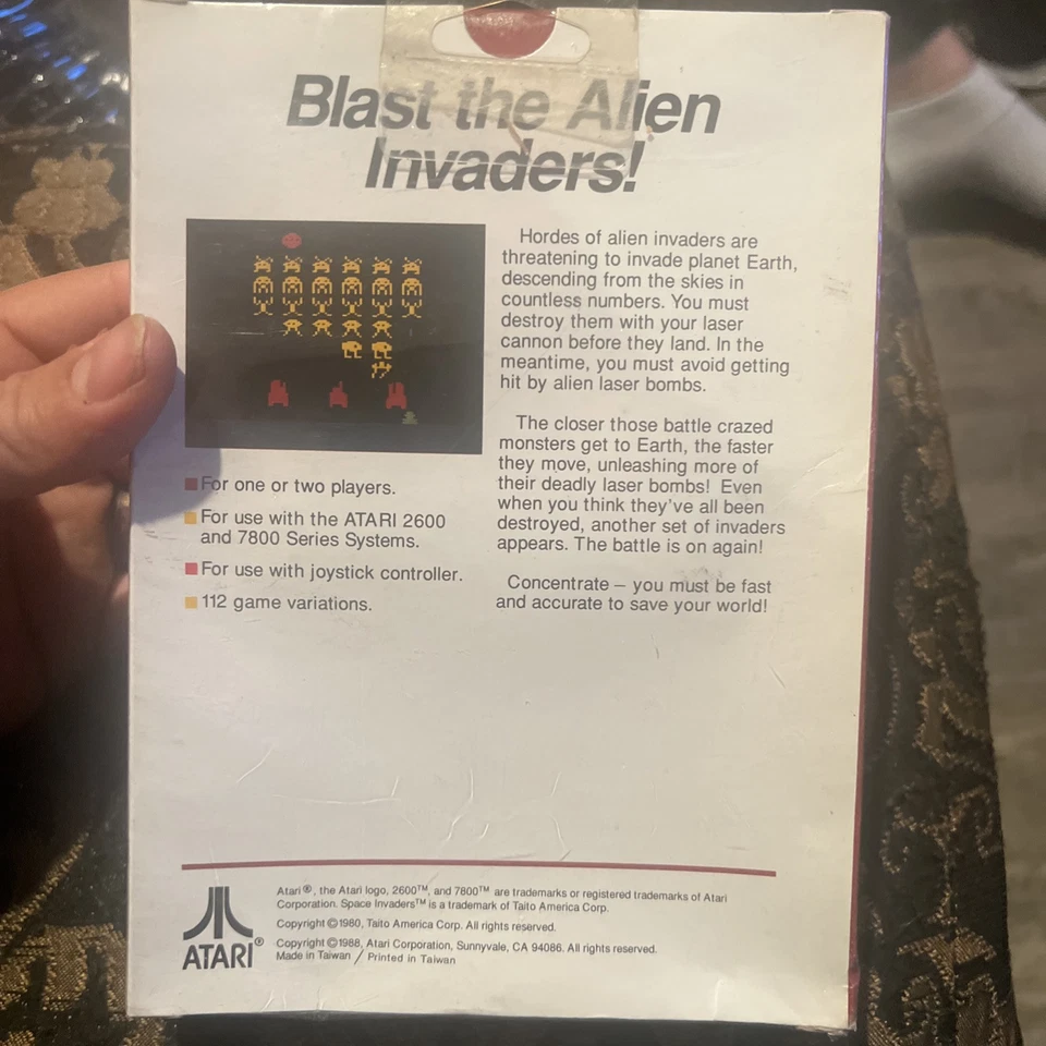 - Atari 2600 - 1988 - SPACE INVADERS - VIDEO GAMES - FACTORY SEALED - - Image 2 of 2