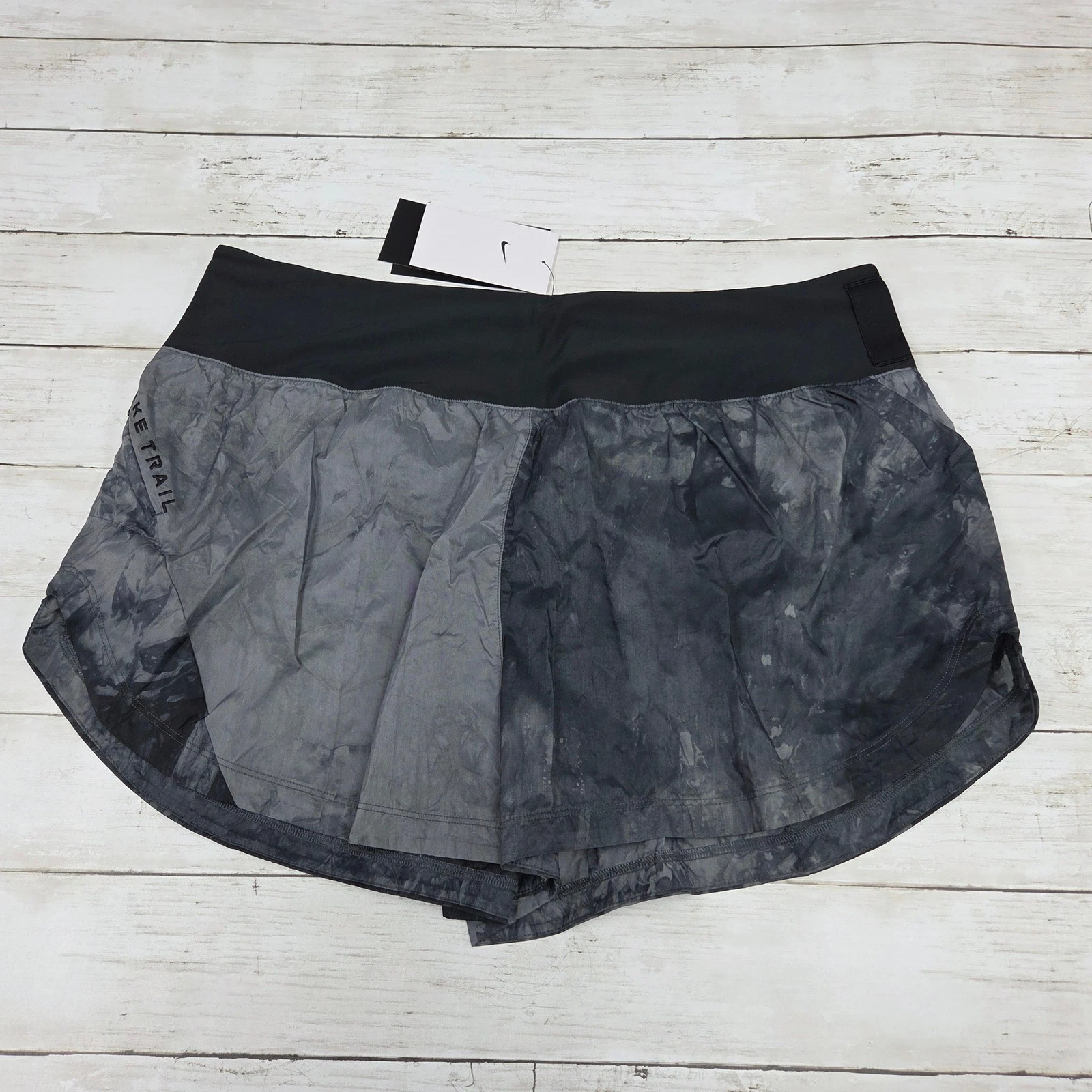 Nike Running Shorts Women XL Black Grey Trail Repel Tie Dye Loose Fit FN2647-010