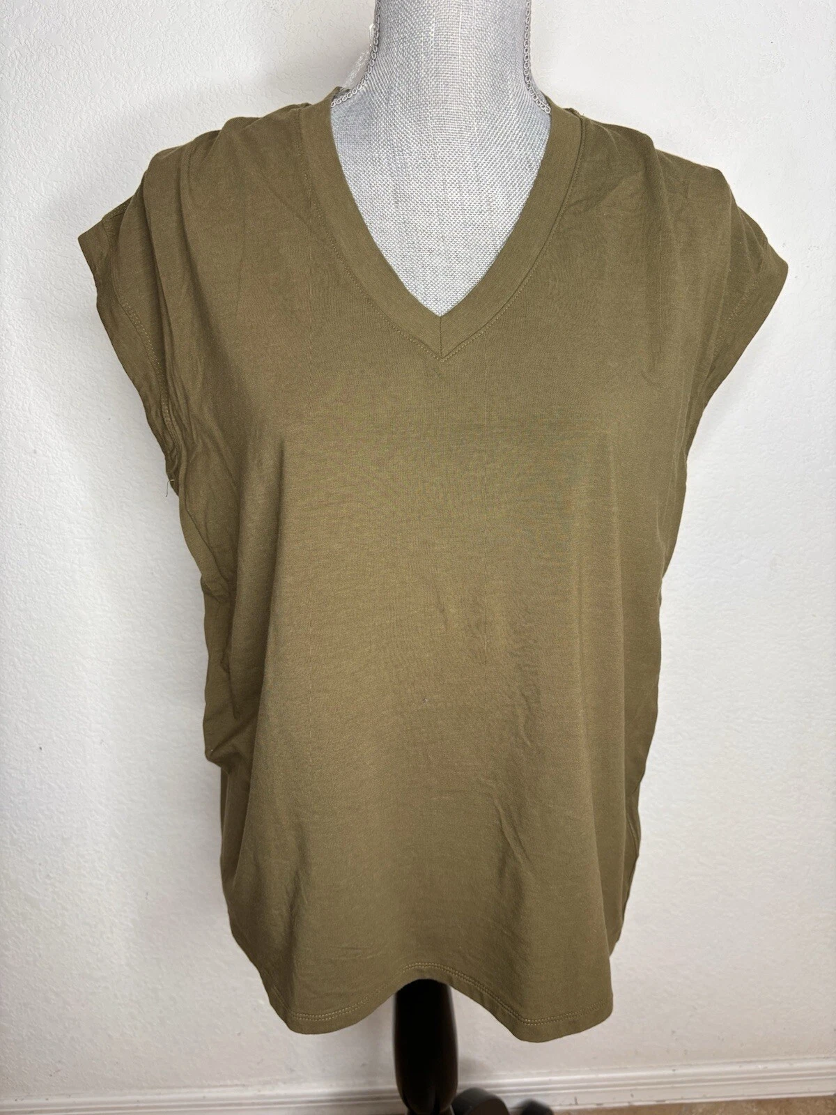 athleta outbound twist cap sleeve v neck shirt
