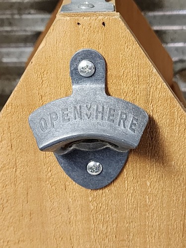 Rustic Wooden Beer Soda Drink Caddy Carrier with Metal Bottle Opener & Handle - Picture 6 of 6