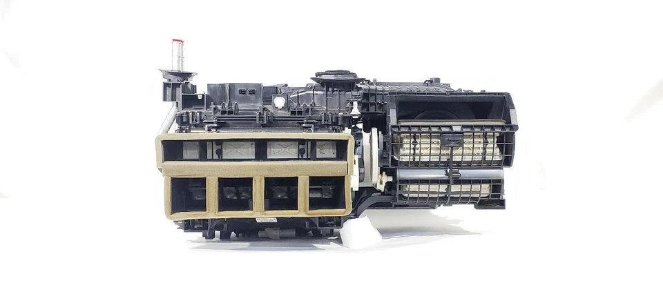 2018 2024 Toyota Camry SE OEM 2.5 Complete Housing AC Evaporator - Image 2 of 4