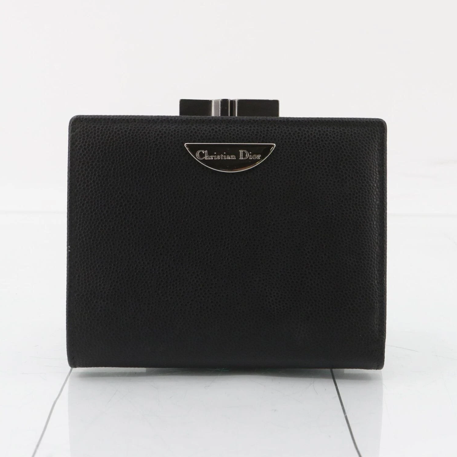 Portefeuille Dior en cuir noir à deux volets