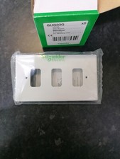 Schneider Ultimate Grid - GUG03G - 3 Module Grid Switch Front Plate&Frame (1X)