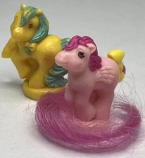 2 My Little Ponies - 1 Pink Purple Hair Pegasus Pizza & 1 “Bubbles” yellow/green
