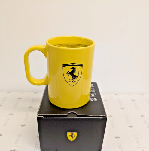 ESSENTIAL MUG 3D SHIELD YELLOW 270091150 - Picture 4 of 4