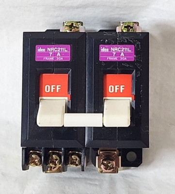 IDEC Izumi NRC211L 7A 2-Pole Circuit Breaker Max V 250V NRC 211L  *New*