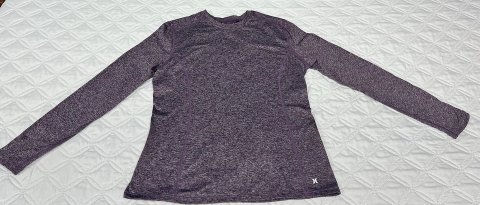 Camiseta Trail Hurley Para Mujer Manga Larga Mediana, Potente Púrpura Estilo Atlético Deporte Foto 2 de 4