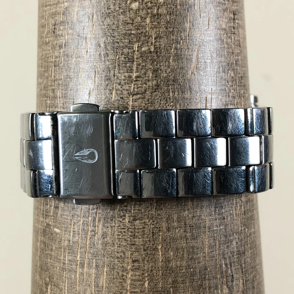 Женские модные кварцевые часы Nixon Kensington черный циферблат серебристые 37 мм 6 3/4 дюйма - Изображение 4 из 4