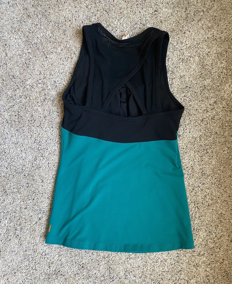 Camiseta sin mangas de entrenamiento Lucy con sujetador acolchado incorporado espalda pequeña transparente Foto 2 de 4