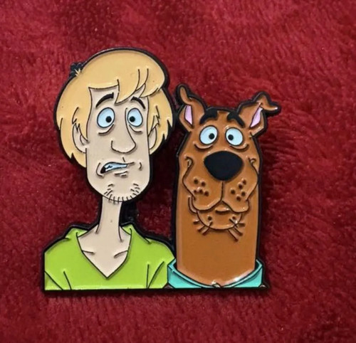 SCOOBY DOO & SHAGGY enamel pin - cartoon - FREE SHIPPING !!!!