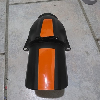 Fox Schutzblech Orange foliert  / Fender / Mud Guard  fast neu 