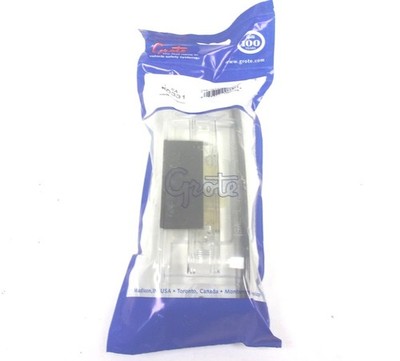 60331 NEW GROTE SEALED TURTLEBACK II CLEAR RECTANGULAR LICENSE LIGHT 12V