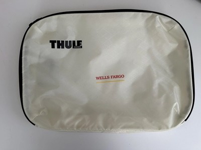 THULE Ivory Extendable Lightweight Travel Zipper Bag SZ OS WELLS FARGO LABEL