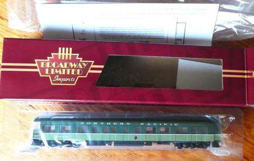 Coche de negocios Broadway Limited #8955 NP (Pacífico Norte) "Green River" | Zustand: New