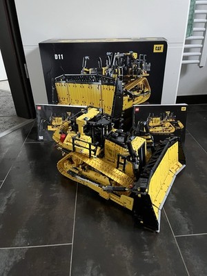LEGO TECHNIC: Appgesteuerter Cat D11 Bulldozer (42131)