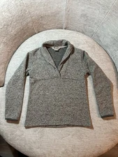 10,000 Ft Above Sea Level Pullover RN 87706 Size Medium