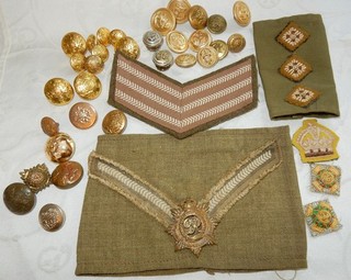 WW2 ERA & LATER RANK INSIGNIA STRIPES PATCHES WORLD WAR II BADGE LOT BUTTONS