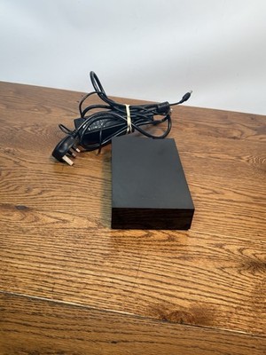 LaCie 1,5TB Externe Festplatte - entworfen von Neil Poulton. Komplett getestet