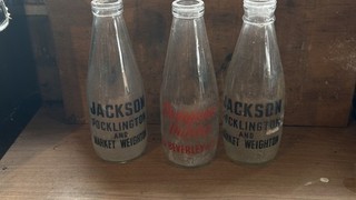 3 milk bottle : 1970s 1 Thompson Beverley 2 Pocklington and Market Weighton