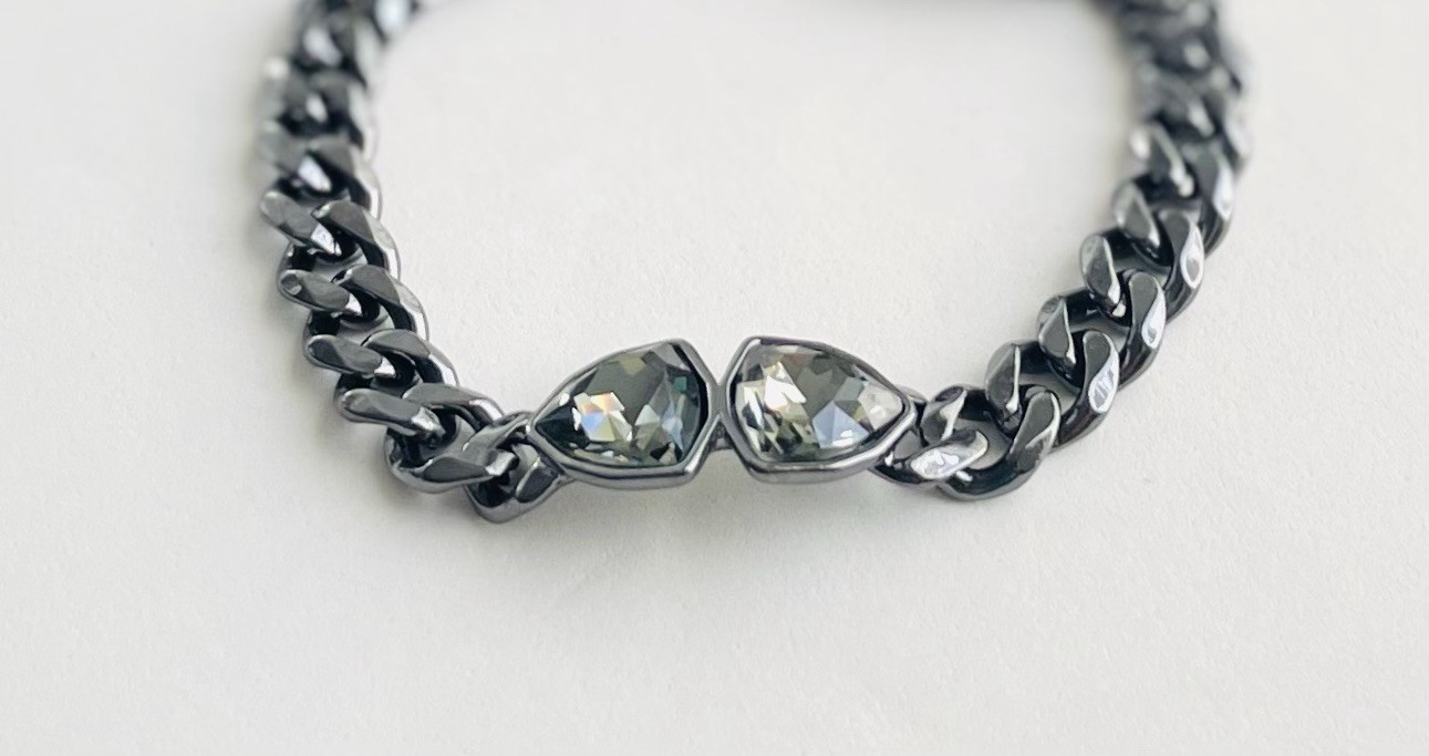 Beautiful Givenchy Signed Abstract Dark Green Cry… - image 9