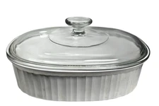 Corning Ware French White F12B 1.8 Liter 2 Quart Casserole Pyrex F12C Lid White