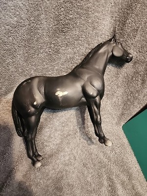 Breyer No. 1195 Quo Vadis - AQHA Magnificent Mares Series 