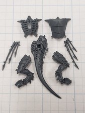 Warhammer 40k Tyranid Bits Warrior Chitin Armor Torso Legs Hooks 54