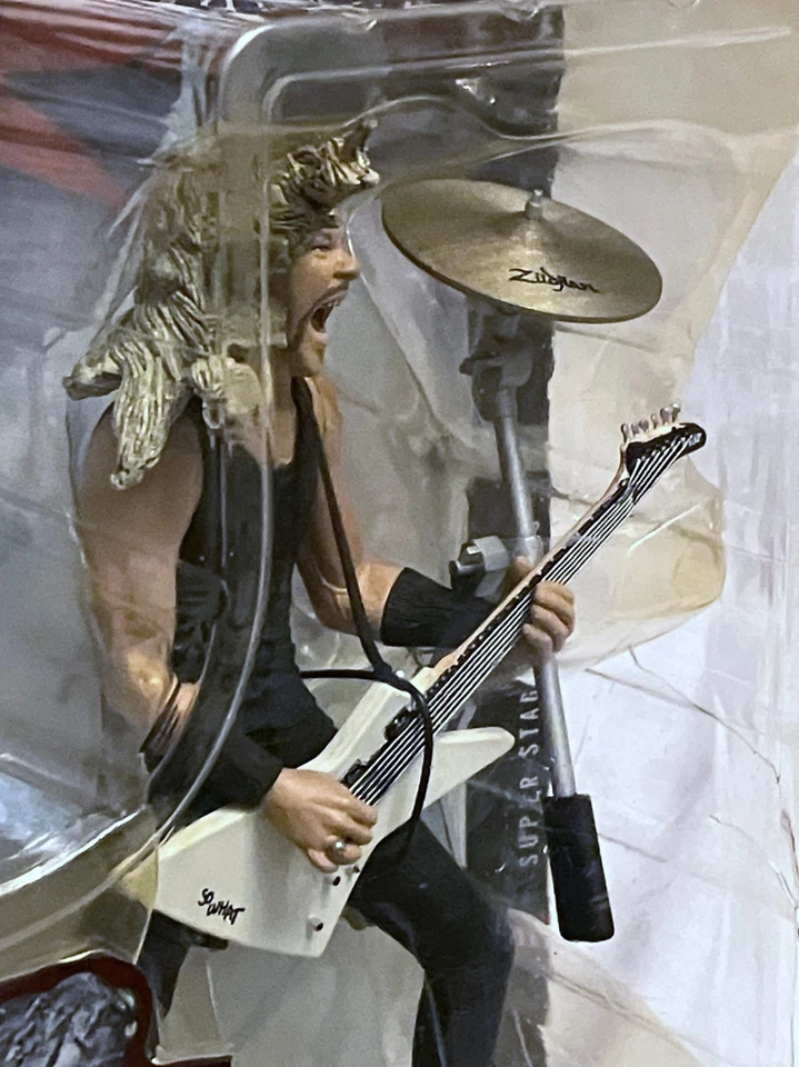Metallica James Hetfield Harvesters of Sorrow 2001 McFarlane Toys Action Figure - Image 3 of 4