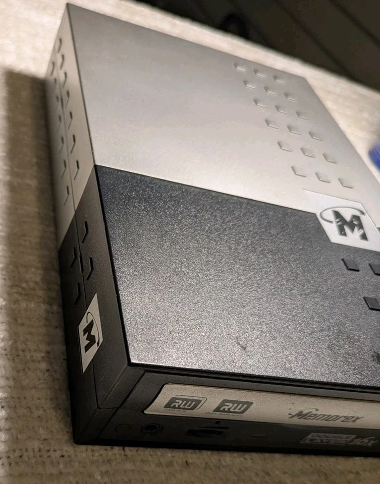 Memorex DVD & CD Recorder & Player 3202-3288 -External USB Firewire DVD Writer - Image 3 of 4