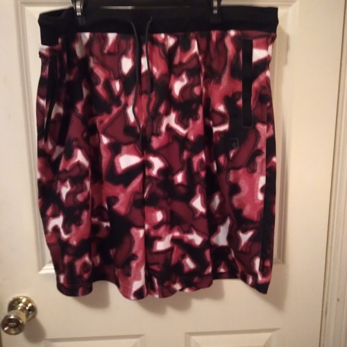 NWT And1 Basketball Shorts/3 Pockets/Draw String Red Black White Camo Size 3X - Picture 4 of 11