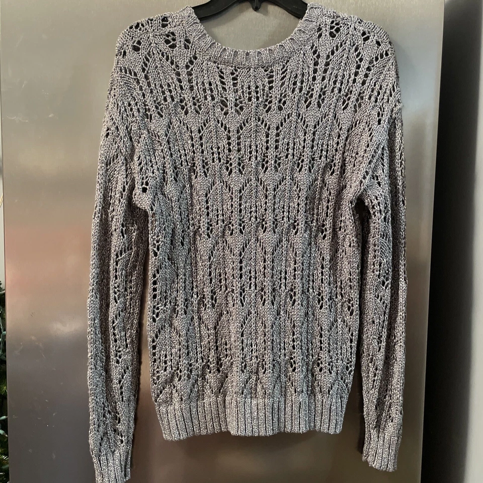 Suéter feminino Preswick & Moore PL prata metálico malha aberta extravagante feriado - Imagem 3 de 4