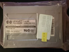 New Sealed HP D2035-60121 SMD-1340 1.44 MB 3.5'' Floppy Disk Drive