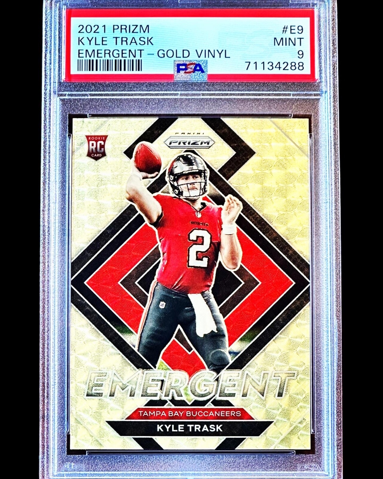 Kyle Trask Panini Prizm Emergent #E9 Gold Vinyl