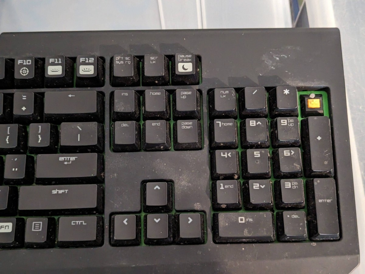 Razer Blackwidow Ultimate Stealth 2014 Edition KEY CAPS ONLY
