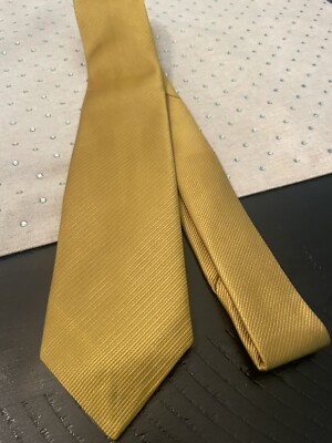 Men s Silky Gold Color Neck Tie 