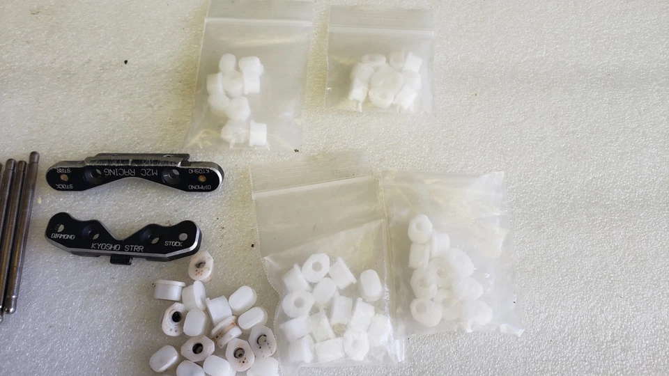 KYOSHO INFERNO ST RR EVO ARM HOLDERS M2C #2 - Image 4 of 4