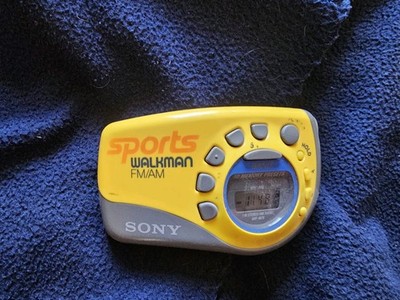 Sony Walkman SRF-M78 FM/AM Portable Radio Yellow Headphone Jack tested working