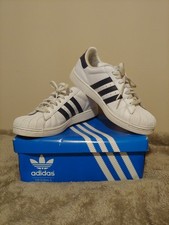 Size 6- adidas Samoa White G15723