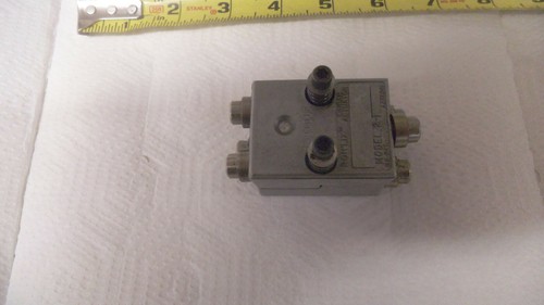 Actuador lineal Rohlix, modelo 2101, para eje de 1/2", empuje de 30 lb, usado - Imagen 3 de 6