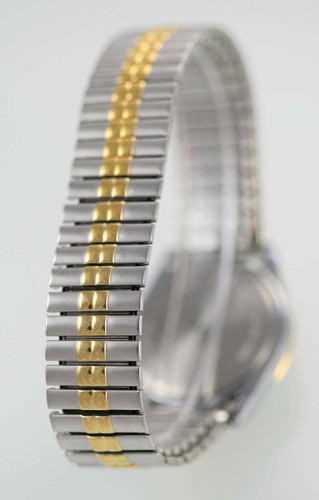 Montre Pulsar Seiko pour homme gris argent inoxydable or extensible jour date gris quartz - Photo 2 sur 3