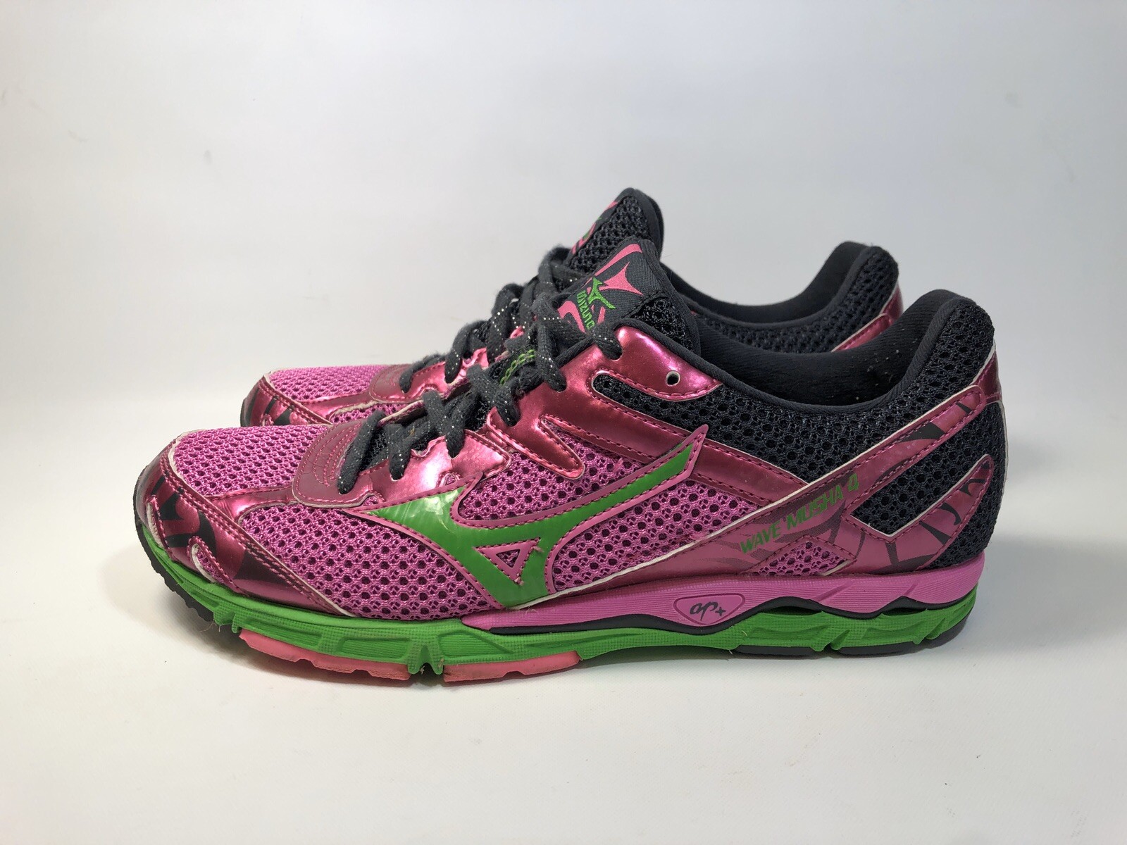 mizuno wave universe 4 racing shoes