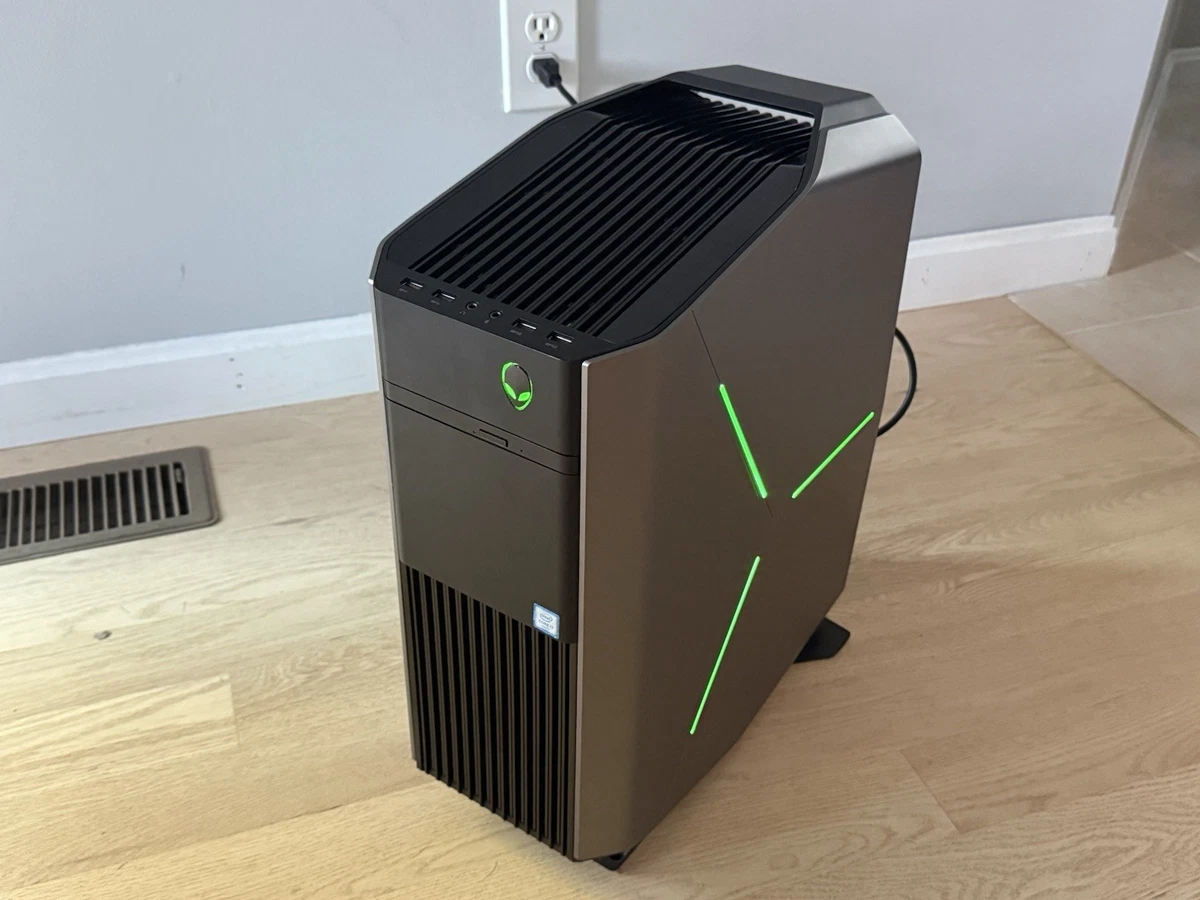 Alienware Intel Core i7 6th Gen. PC Desktops & All-In-One